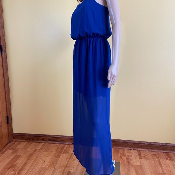 Issue spaghetti strap maxi dress triangle back - Picture 4 of 12